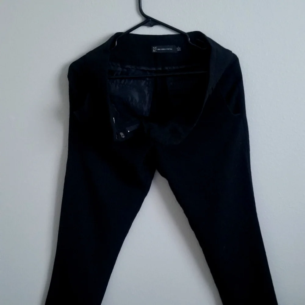 Pant - Picture 1 of 2